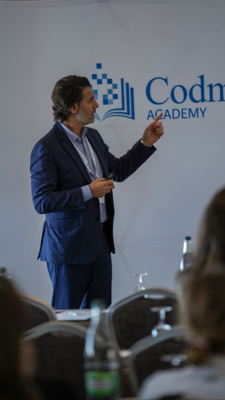 Integralife Sciences